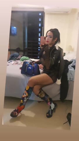 Lira Victoria