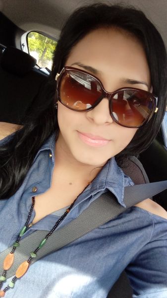 Hola soy una chica trans de Nicaragua  me gustaría que me escriban al WhatsApp  x cualquier servicio  cerio  