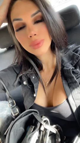 Avril Mdza