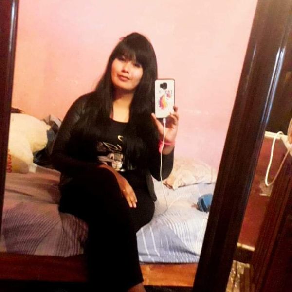 Chica trans completa fogosa le gusta pasarla lindo y hacer masajes