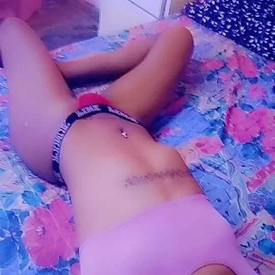 Hola me llamo anyeli soy de Santo Domingo Norte vivo cómo Kien dice sola soy pasiva al máximo me gustan activo no me gusta ke me escriban para perder el tiempo si no te interesa odviar este msj. No me tiren para mandar foto en la publicación hay .
