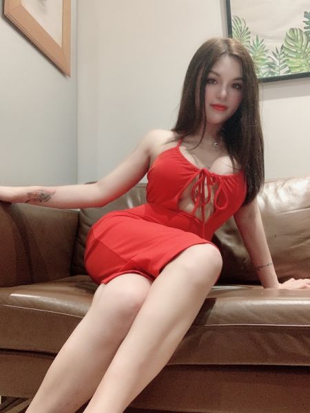Hello darlin ,nice to meet you here!
my name is Lyn im 23 year old ,I'm an transgender escort . im living in Ba Dinh Ha Noi it you see my picture on my profile let me contacts for me in :
What app /zalo /line : +84937795523
i hope to see you soon ! let have a great day honey ! moahh