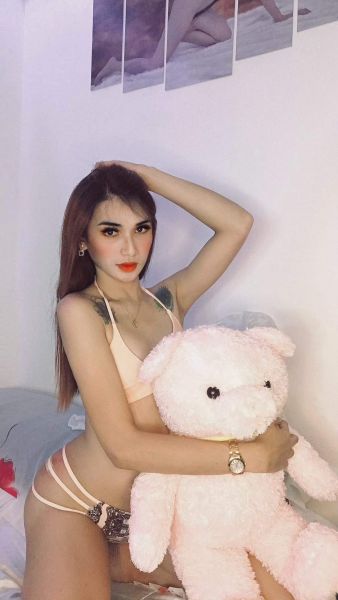 Cum to me baby

Im 25 trans from philippines 
i offer cam show for service 